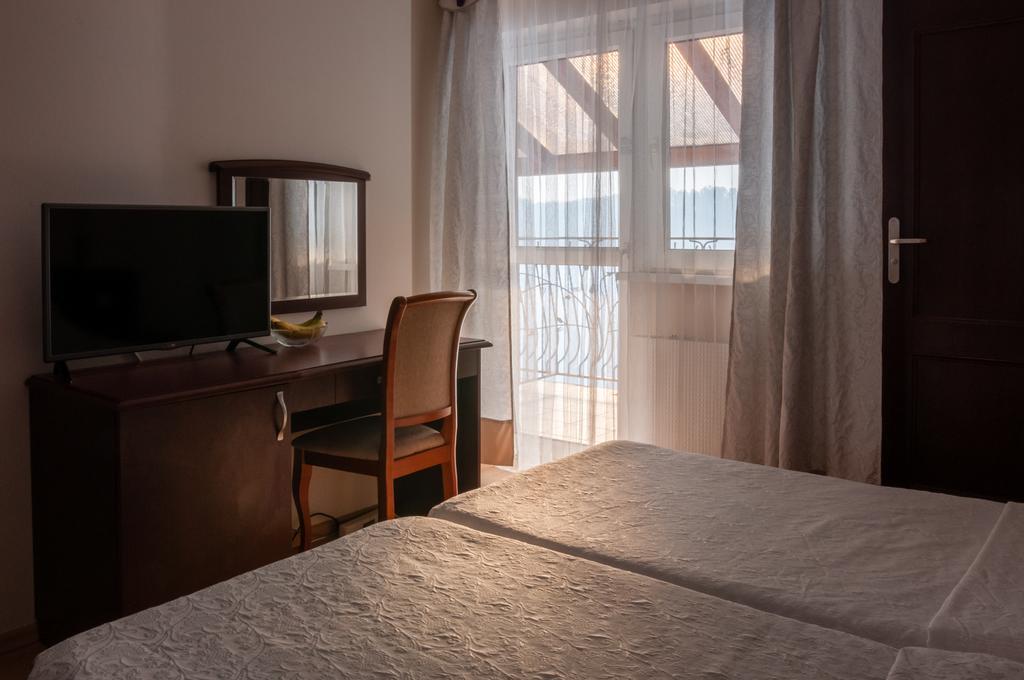 Hotel Na Skarpie Mikołajki Quarto foto