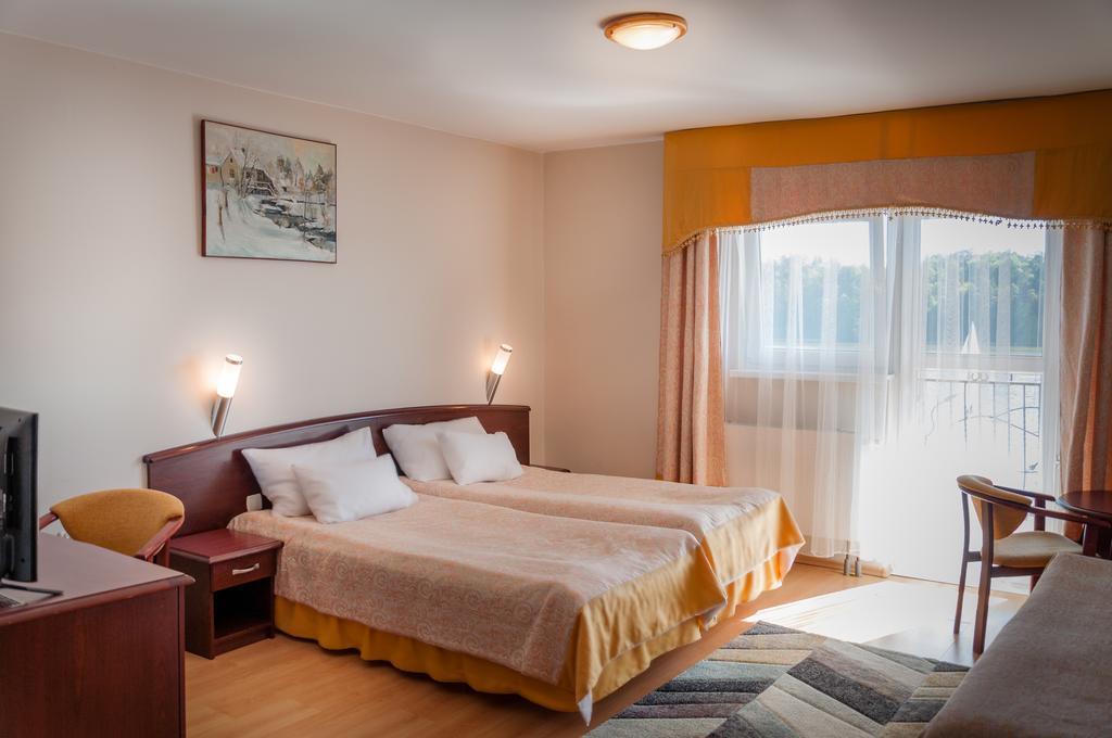 Hotel Na Skarpie Mikołajki Exterior foto